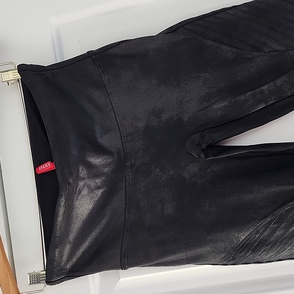 Spanx black faux leather moto legging! - Picture 3 of 13